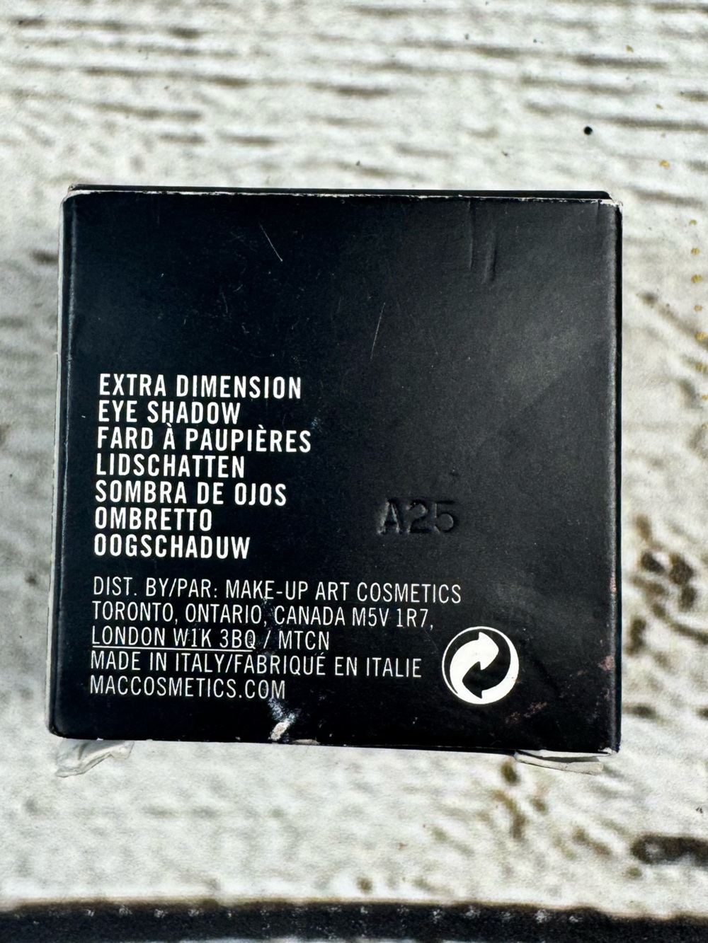 MAC Cosmetics Extra Dimension Eyeshadow “Smoky Mauve” - Picture 9 of 14